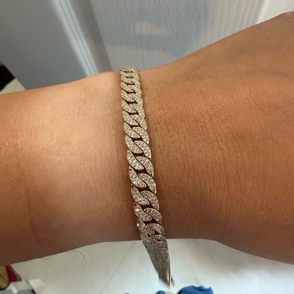 Diamond bracelet